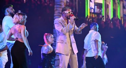 MTV VMAs 2022: El beso de Bad Bunny a su bailarín y la aparición de Johnny Depp, los mejores momentos de la noche