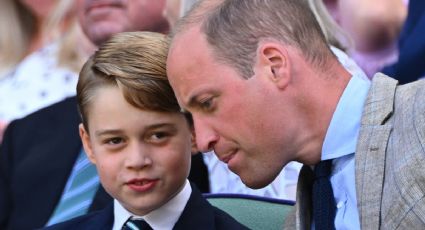 El príncipe William y su hijo George se divierten mientras Kate continúa en quimioterapia