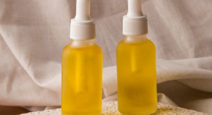 Prepara un poderoso antiarrugas casero usando aceite de oliva y elimina manchas o arrugas rápidamente