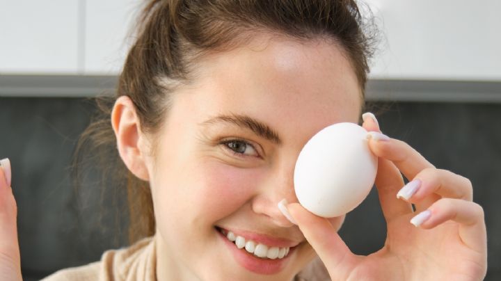 Así se usa la clara de huevo como crema antiedad para borrar arrugas profundas y estáticas
