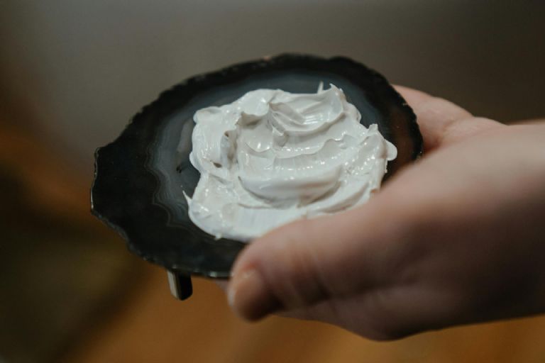 Crema hecha en casa con ingredinetes naturales
