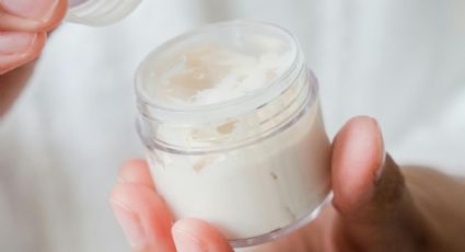 Piel de porcelana a los 60: Colágeno puro con 1 ingrediente natural para eliminar manchas y arrugas
