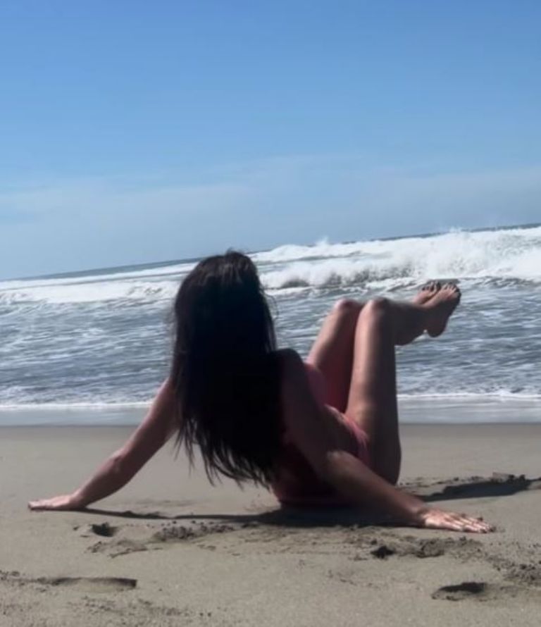 Paola Rojas ejercicio abdomen