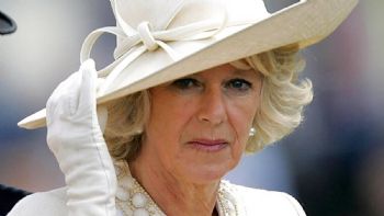 Esto hizo la Reina Camilla para dejar de recibir críticas por su ropa
