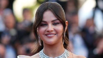Selena Gómez lució el vestido que afina la silueta al instante en el Festival de Cannes