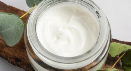 Crema hecha en casa para eliminar manchas y arrugas con 1 ingrediente natural