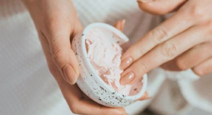 Rejuvenece las manos con esta crema antimanchas hecha con ingredientes naturales